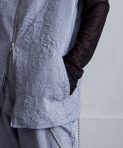 NILWAY（ニルウェイ）の「ワッシャーデザインダブルジップノースリーブシャツベスト（ベスト・メンズ・ブラック/グレー・MEDIUM/LARGE）」の8枚目の写真