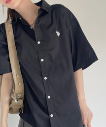 U.S. POLO ASSN.（ユーエスポロアッスン）の「【Ada.別注】U.S. POLO ASSN. 　レギュラーカラー 半袖 ベーシック シャツ チェック/無地（シャツ/ブラウス・メンズ）」