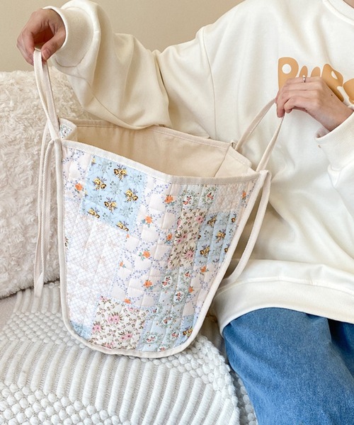 小花柄バッグ 田舎風の小花柄大容量トートバッグ（トートバッグ）｜aimoha