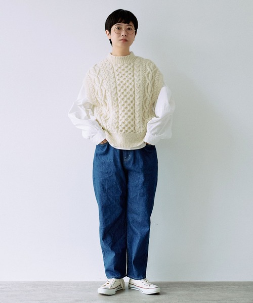 yuni（ユニ ）の「ネパールハンドニット ケーブル編みベスト