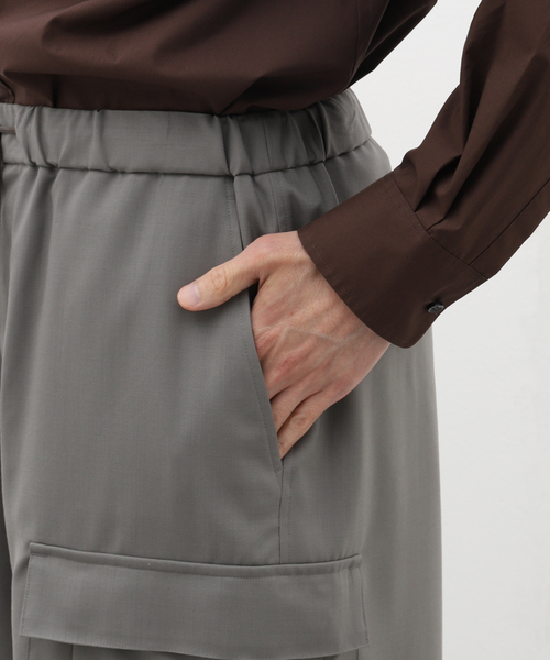 EDIFICE LA BOUCLE（エディフィスラブークル）の「LA BOUCLE (ラブークル) TECH WOOL カーゴショーツ（カーゴパンツ・メンズ・ネイビー/グレー・3/2）」の10枚目の写真