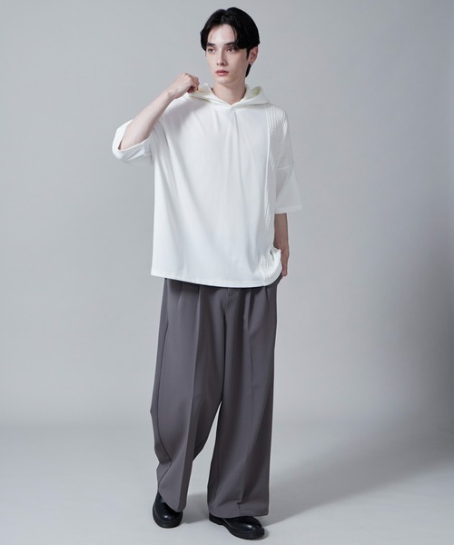 LUCY（ルーシー）の「LUCY/ジオメトリックブロックフードT（Tシャツ/カットソー・メンズ・ホワイト/ダークグレー・LARGE/MEDIUM）」の10枚目の写真