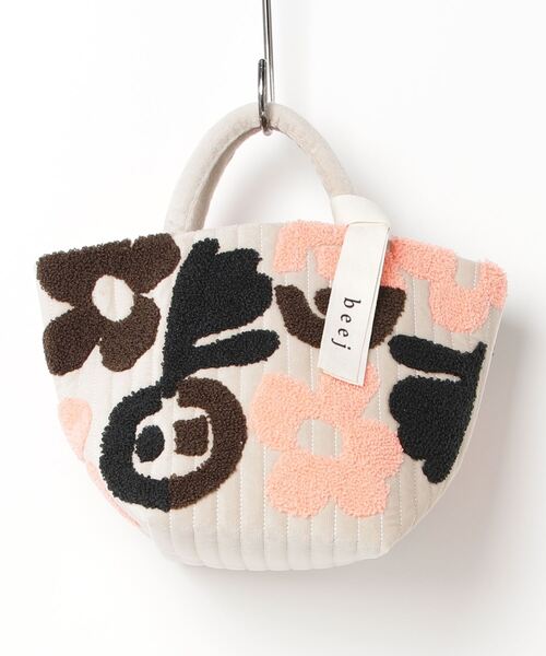 Ray BEAMS（レイビームス）の「【別注】beej / キルト トートバッグ（ハンドバッグ・レディース・ライトブルー/ピンク/オフホワイト・ONE SIZE）」の13枚目の写真