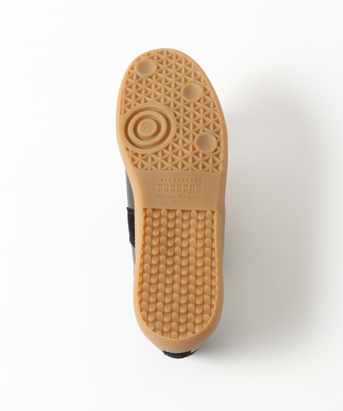 Maison Margiela（メゾンマルジェラ）の「Maison Margiela(メゾン マルジェラ) Replica German Trainer S57WS0236/P1895（スニーカー・メンズ・ホワイト/ブラック・44/43/42/41）」の8枚目の写真