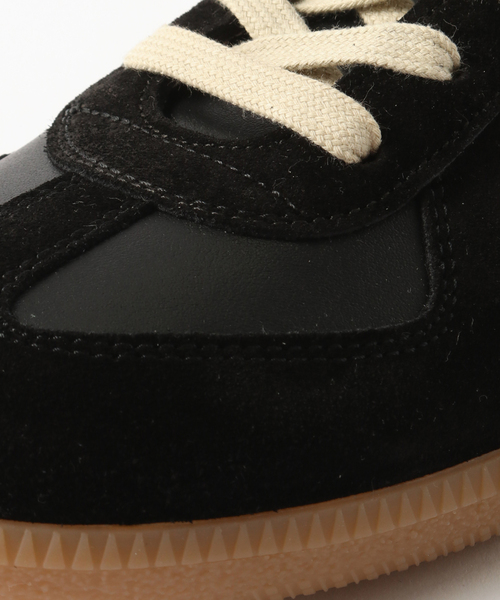 Maison Margiela（メゾンマルジェラ）の「Maison Margiela(メゾン マルジェラ) Replica German Trainer S57WS0236/P1895（スニーカー・メンズ・ホワイト/ブラック・44/43/42/41）」の13枚目の写真