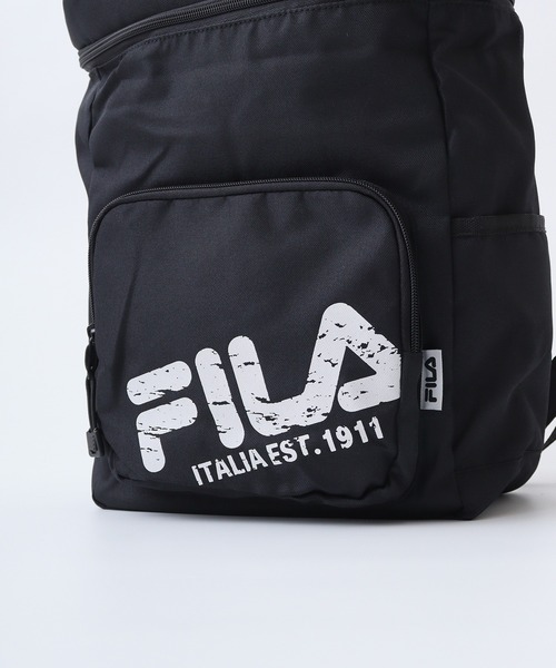 FILA(フィラ)の「FILA 斜めロゴミニスクエアリュック(バックパック/リュック・メンズ・ブラック/シルバー/ゴールド/ホワイト・FREE)」の9枚目の写真
