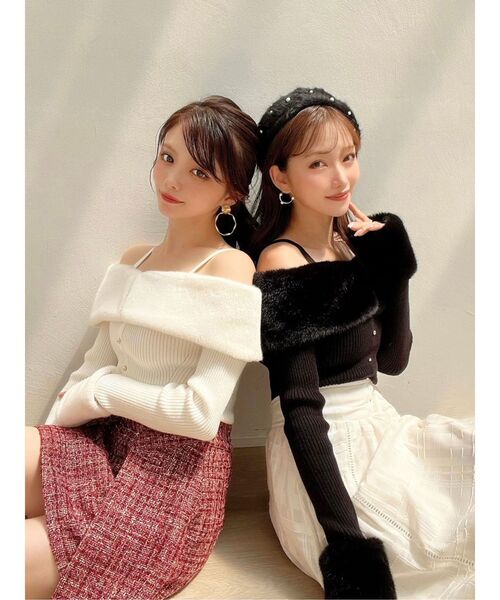 RESEXXY（リゼクシー）の「ポイントファーオフショルニットトップス