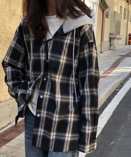 Teem Store(チームストア)の「フード付きレイヤードチェックネルシャツ(シャツ/ブラウス・レディース・ブラック・M/L)」の1枚目の写真