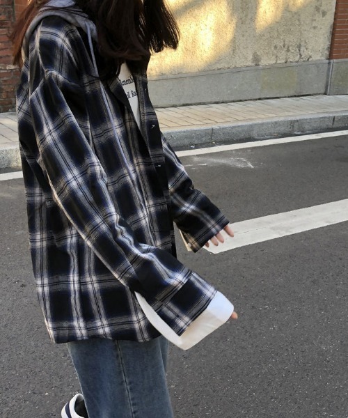 Teem Store(チームストア)の「フード付きレイヤードチェックネルシャツ(シャツ/ブラウス・レディース・ブラック・M/L)」の13枚目の写真