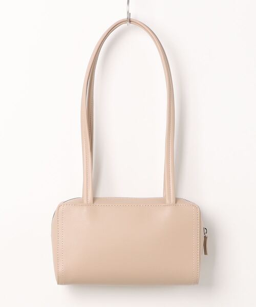 archives（アルシーヴ）の「スクエアショルダーバッグ（ショルダーバッグ・レディース・レッド/ベージュ/ブラック・FREE）」の4枚目の写真