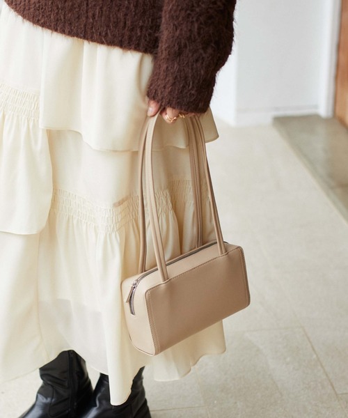 archives（アルシーヴ）の「スクエアショルダーバッグ（ショルダーバッグ・レディース・レッド/ベージュ/ブラック・FREE）」の10枚目の写真