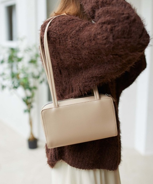 archives（アルシーヴ）の「スクエアショルダーバッグ（ショルダーバッグ・レディース・レッド/ベージュ/ブラック・FREE）」の8枚目の写真