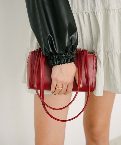 archives（アルシーヴ）の「スクエアショルダーバッグ（ショルダーバッグ・レディース・レッド/ベージュ/ブラック・FREE）」の15枚目の写真