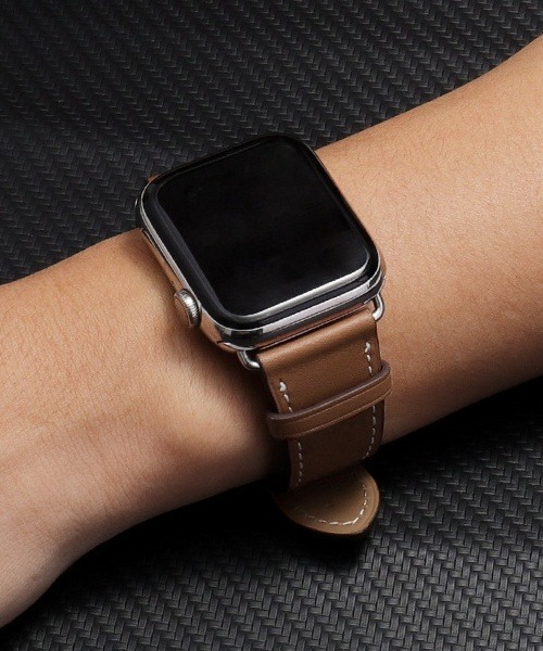 Fun & Daily(ファンアンドデイリー)の「F&D : フェイクレザー Apple Watch Band(デジタル腕時計・メンズ・ブラウン/ブラック/ネイビー・44mm/40mm)」の5枚目の写真