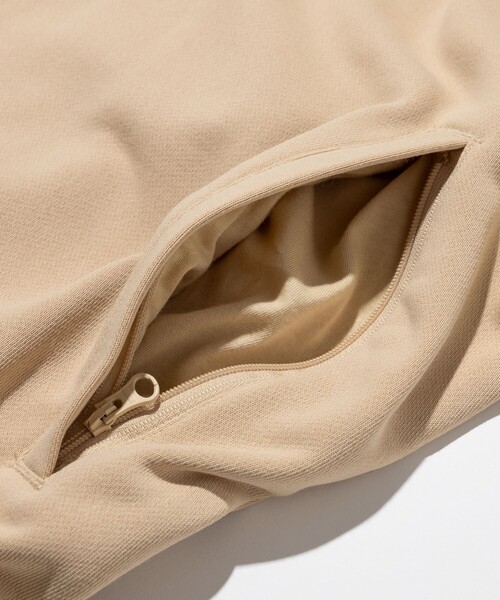 FREAK'S STORE（フリークスストア）の「PUMA/プーマ 別注 T7 Track Jacket/別注 T7 トラックジャケット（ジャージ・レディース・ブラウン/ベージュ・X-SMALL/SMALL）」の21枚目の写真