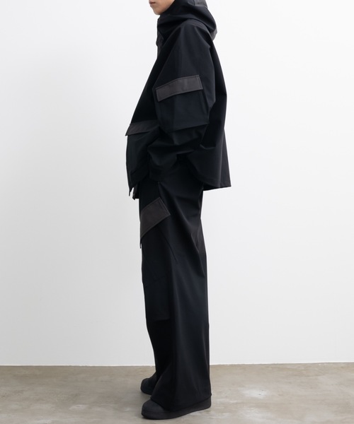 SINSS（シンス）の「Wide silhouette tech cargo pants / ワイドシルエットテックカーゴパンツ（カーゴパンツ・メンズ・ブラック・LARGE/MEDIUM/SMALL）」の13枚目の写真