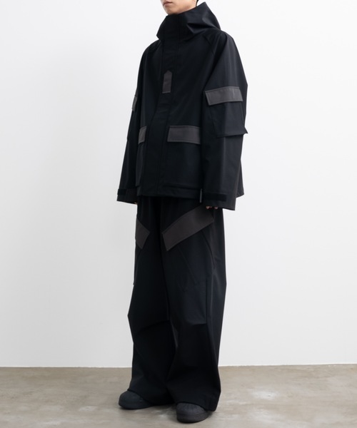 SINSS（シンス）の「Wide silhouette tech cargo pants / ワイドシルエットテックカーゴパンツ（カーゴパンツ・メンズ・ブラック・LARGE/MEDIUM/SMALL）」の14枚目の写真