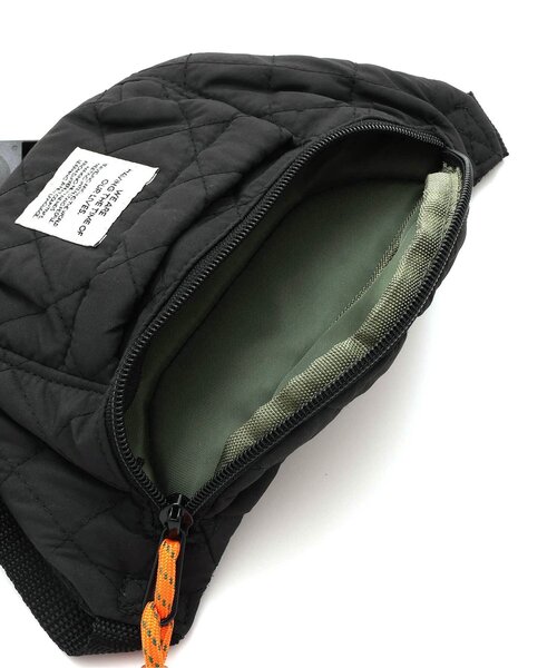 BREEZE（ブリーズ）の「キルティングミニショルダーバッグ（ボディバッグ/ウエストポーチ・キッズ・ブラック/レインボー・FREE）」の9枚目の写真