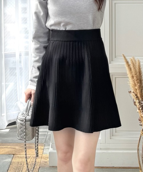 clear（クリア）の「ニットフレアミニスカート [大人可愛い]≪2024AW新作≫（スカート・レディース・ブラック/グレー・F）」の6枚目の写真