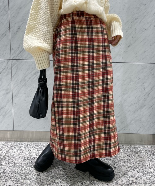 PURE BRIGHT（ピュアブライト）の「ラメチェックツイードナロースカート（スカート・レディース・レッド/ブラック・FREE）」の12枚目の写真