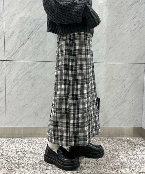 PURE BRIGHT（ピュアブライト）の「ラメチェックツイードナロースカート（スカート・レディース・レッド/ブラック・FREE）」の7枚目の写真