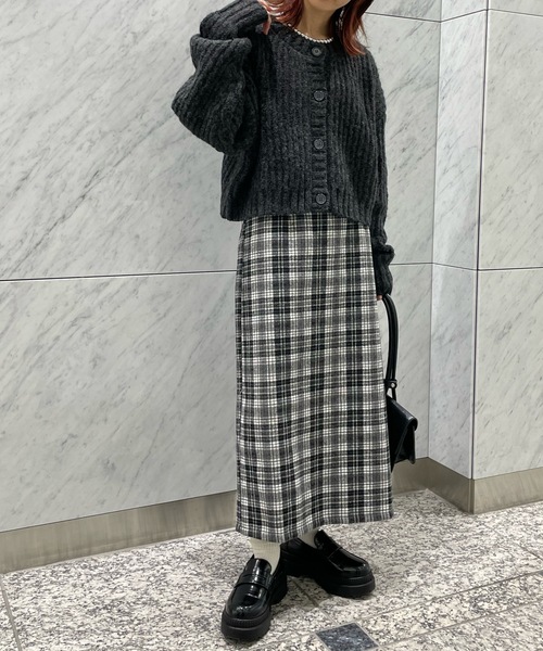 PURE BRIGHT（ピュアブライト）の「ラメチェックツイードナロースカート（スカート・レディース・レッド/ブラック・FREE）」の5枚目の写真