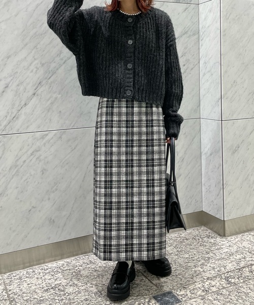 PURE BRIGHT（ピュアブライト）の「ラメチェックツイードナロースカート（スカート・レディース・レッド/ブラック・FREE）」の4枚目の写真