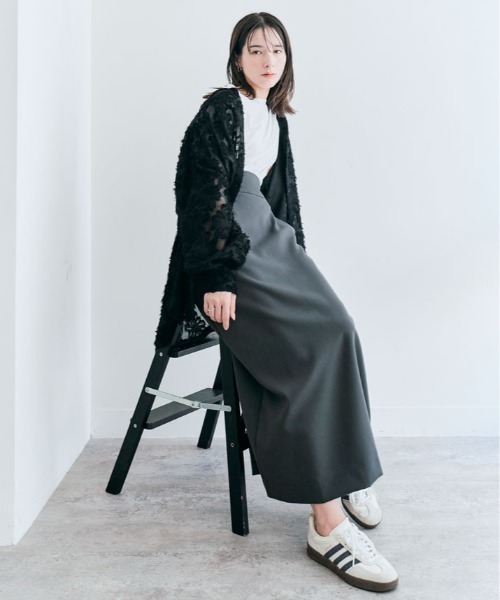 kirakiraShop(キラキラショップ)の「OUI CLASSY ナローロング スカート(スカート・レディース・ネイビー/チャコール/ベージュ/ブラック・S/M/L)」の22枚目の写真