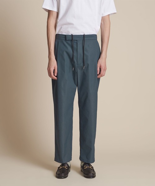 UNITED ARROWS（ユナイテッドアローズ）の「【マルチサイズ】コットンライク バルーンテーパードパンツ（その他パンツ・メンズ・ブラック/オリーブ/ブラウン/ベージュ/コバルトブルー/ネイビー・マルチサイズ）」の7枚目の写真