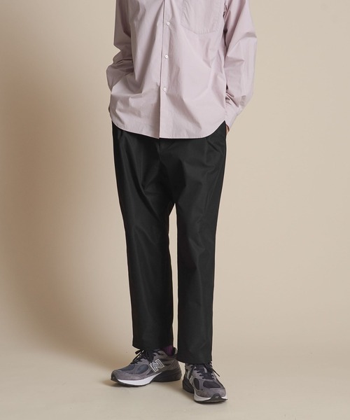 UNITED ARROWS（ユナイテッドアローズ）の「【マルチサイズ】コットンライク バルーンテーパードパンツ（その他パンツ・メンズ・ブラック/オリーブ/ブラウン/ベージュ/コバルトブルー/ネイビー・マルチサイズ）」の13枚目の写真