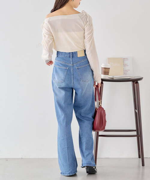 Chico（チコ）の「シアーベロアオフショルリボントップス（Tシャツ/カットソー・レディース・アイボリー/ブラック/グレイッシュベージュ/ブラウン・FREE）」の12枚目の写真