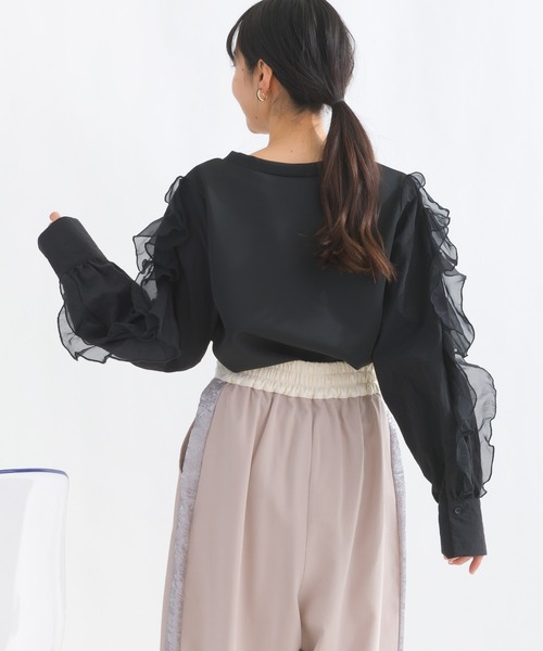 terrace(テラス)の「フリルスリーブプルオーバー(Tシャツ/カットソー・レディース・グレー/ブラック/オフホワイト・MEDIUM)」の11枚目の写真