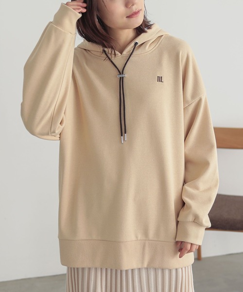 n'OrLABEL（ノアールレーベル）の「『ロゴ刺繍デザインフーディー』（パーカー・レディース・ブラック/ベージュ/ライトグレー/カーキ・FREE）」の4枚目の写真