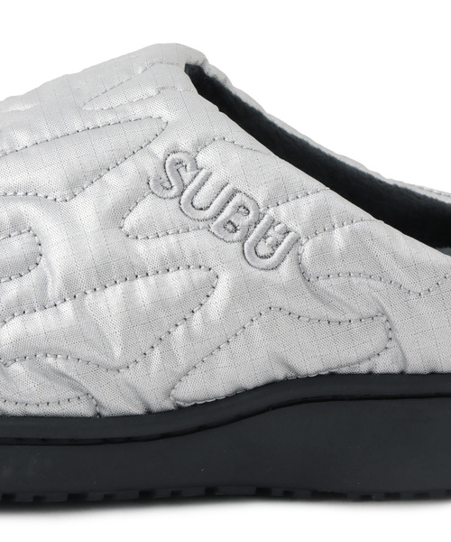 SALON adam et rope'（サロン アダム エ ロペ）の「【J'aDoRe・店舗限定】【SUBU(スブ)】Outline SILVER（スリッポン・レディース・シルバー・1）」の4枚目の写真