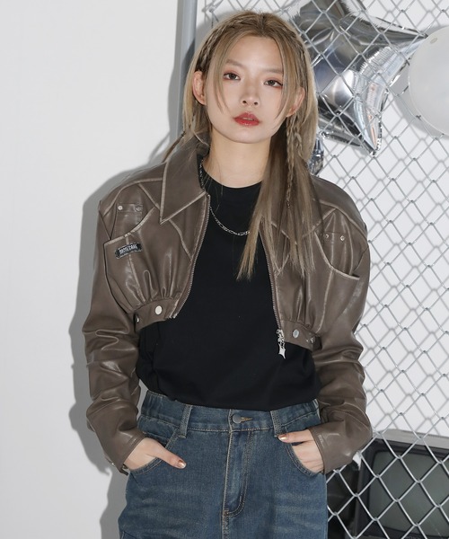 MSGirl(エムエスジーガール)の「合皮切替クロップドジャケット(その他アウター・レディース・ブラック/ベージュ・F)」の2枚目の写真