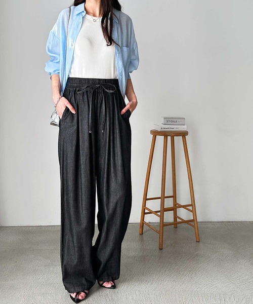 GeeRA（ジーラ）の「【S-XLサイズ展開】きれいめにもカジュアルにも！2タックワイドデニムイージーパンツ（デニムパンツ・レディース・ネイビー/サックスブルー/ブラック・XX-LARGE/LARGE/X-LARGE/MEDIUM/SMALL）」の8枚目の写真