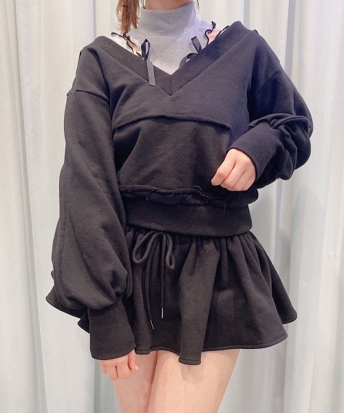 lilLilly(リルリリー)の「スウェットミニキュロットスカート(スカート・レディース・グレー/ブラック・FREE)」の17枚目の写真