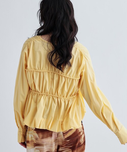 GALLEST(ギャレスト)の「シャーリングギャザーブラウス【フロントボタン/前開き】(シャツ/ブラウス・レディース・イエロー系その他/ホワイト/ベージュ/ピンク系・38)」の22枚目の写真