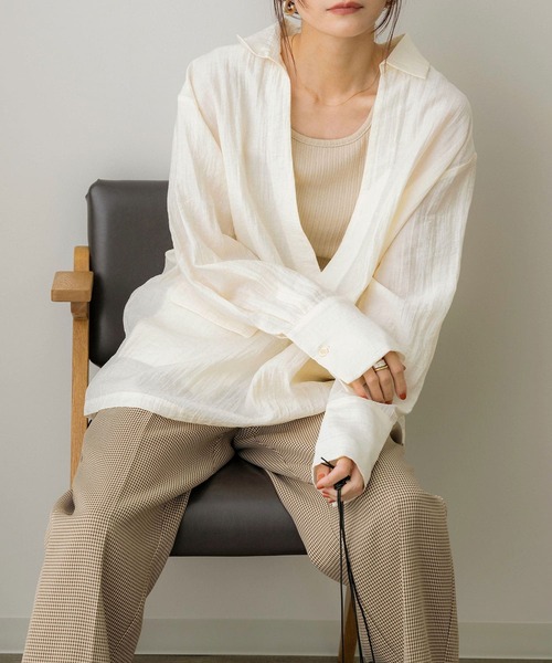 NOAHL(ノアル)の「【NOAHL】襟付きVネックシアーブラウス(シャツ/ブラウス・レディース・アイボリー/ピンク/ブラック・FREE)」の21枚目の写真