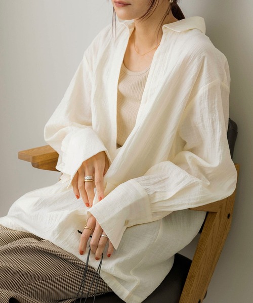 NOAHL(ノアル)の「【NOAHL】襟付きVネックシアーブラウス(シャツ/ブラウス・レディース・アイボリー/ピンク/ブラック・FREE)」の22枚目の写真