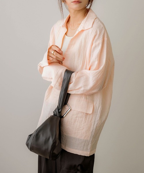 NOAHL(ノアル)の「【NOAHL】襟付きVネックシアーブラウス(シャツ/ブラウス・レディース・アイボリー/ピンク/ブラック・FREE)」の8枚目の写真