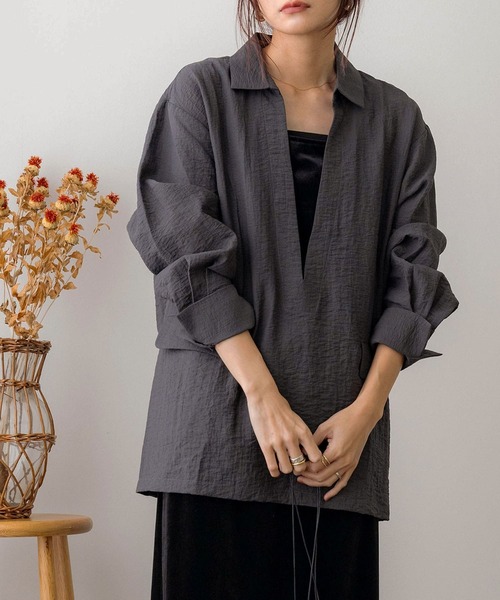 NOAHL(ノアル)の「【NOAHL】襟付きVネックシアーブラウス(シャツ/ブラウス・レディース・アイボリー/ピンク/ブラック・FREE)」の11枚目の写真