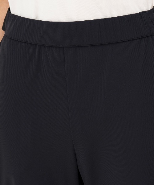 le coq sportif(ルコックスポルティフ)の「接触冷感ジョガーパンツ(その他パンツ・レディース・ブラック/ネイビー・S/M/L/XL)」の4枚目の写真