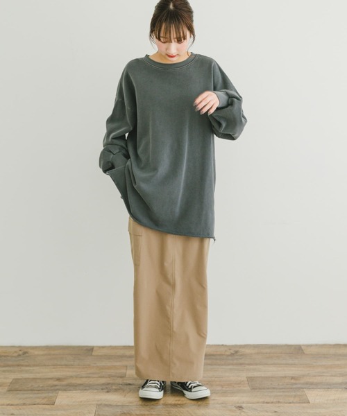 ITEMS URBANRESEARCH(アイテムズ アーバンリサーチ)の「ピグメント裏毛オーバースウェット(スウェット・レディース・ブラック/ブラウン/ブルー・FREE)」の7枚目の写真