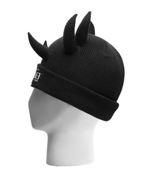 E RIN AI E（オリンアイ）の「【E RIN AI E】EVIL（ニットキャップ/ビーニー・メンズ・ブラック・ONE SIZE）」の8枚目の写真