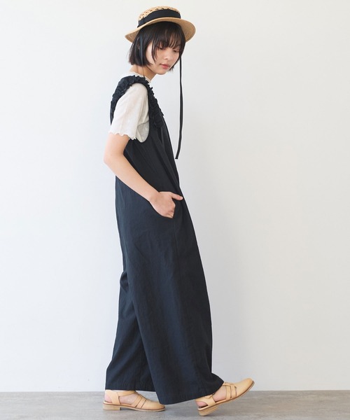 bulle de savon（ビュルデサボン）の「リネン/コットン ナチュラルトリプルワッシャー frill オールインワン（つなぎ/オールインワン・レディース・ブラック・FREE）」の6枚目の写真