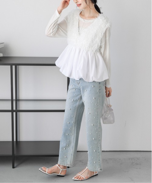 AMELY（エミリー）の「フェザーフリンジペプラムベスト（ベスト・レディース・ホワイト/ブラック・フリー）」の19枚目の写真