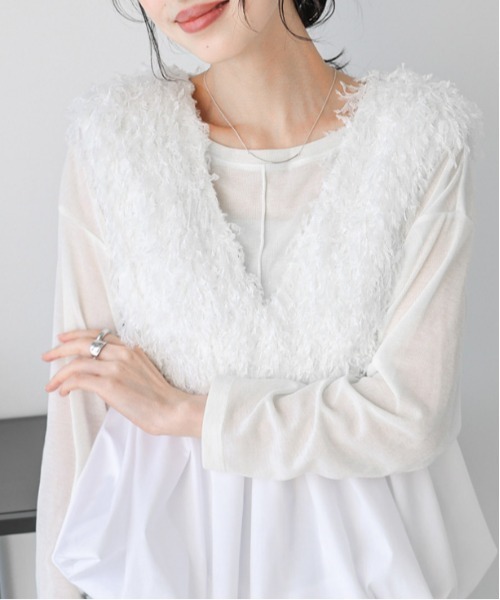 AMELY（エミリー）の「フェザーフリンジペプラムベスト（ベスト・レディース・ホワイト/ブラック・フリー）」の17枚目の写真