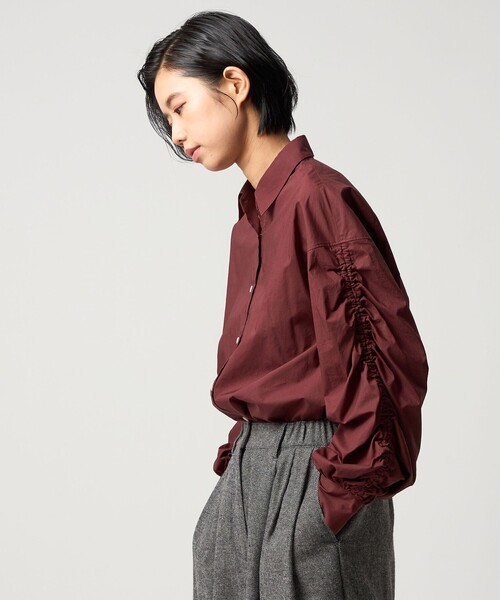 CITEN（シテン）の「＜CITEN＞ソデギャザーシャツ（シャツ/ブラウス・レディース・ライトブルー/オフホワイト/ワイン・FREE）」の3枚目の写真