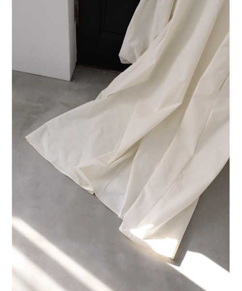 Katrin TOKYO（カトリーントーキョー）の「back open volume onepiece（ワンピース・レディース・グリーン/ホワイト/ブラック・FREE/XS）」の14枚目の写真